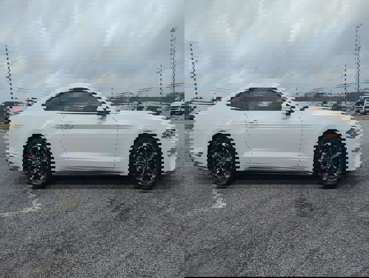 Certified 2020 Ford Mustang Coupe image 5