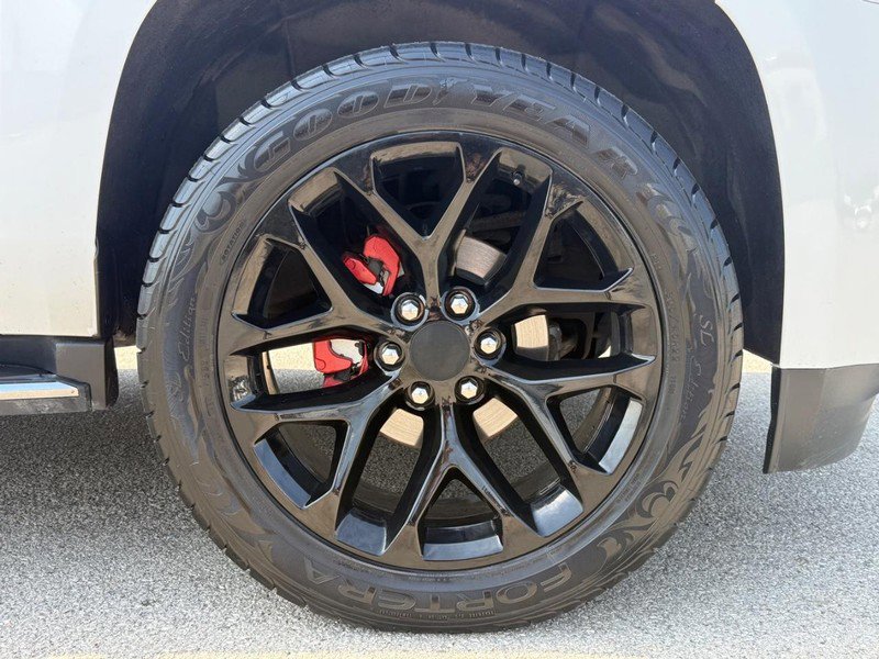 Used 2019 GMC Yukon SLT w/ Open Road Package image 12