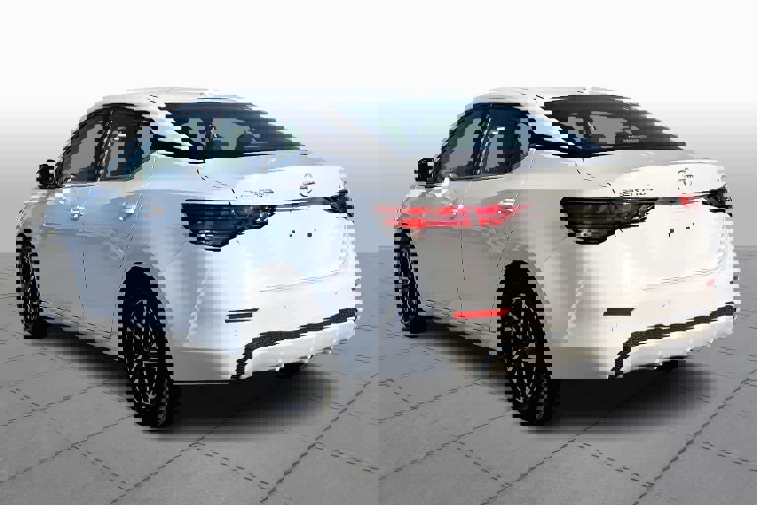 Used 2024 Nissan Sentra SV image 2