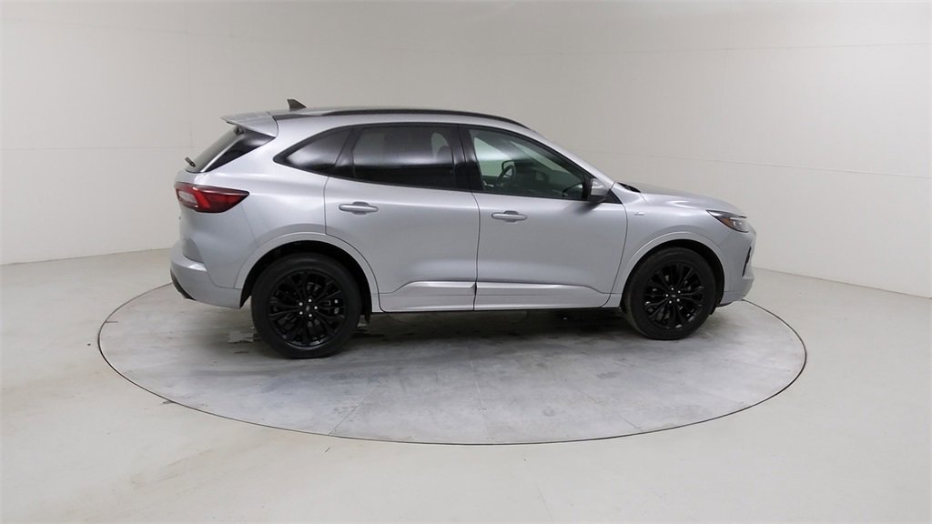 Certified 2023 Ford Escape ST-Line Elite image 12