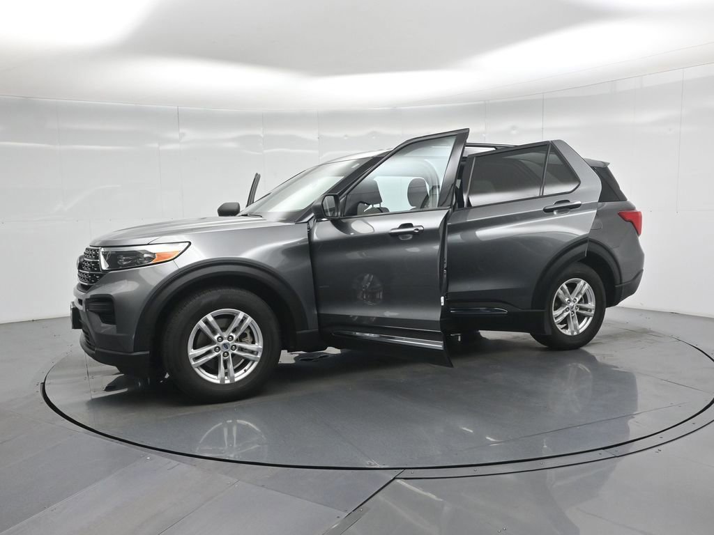 Certified 2023 Ford Explorer XLT image 58