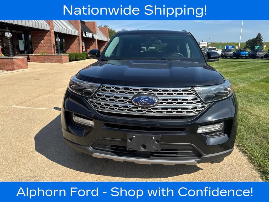 Certified 2022 Ford Explorer Limited w/ Class IV Trailer Tow Package AWD/4WD image 2