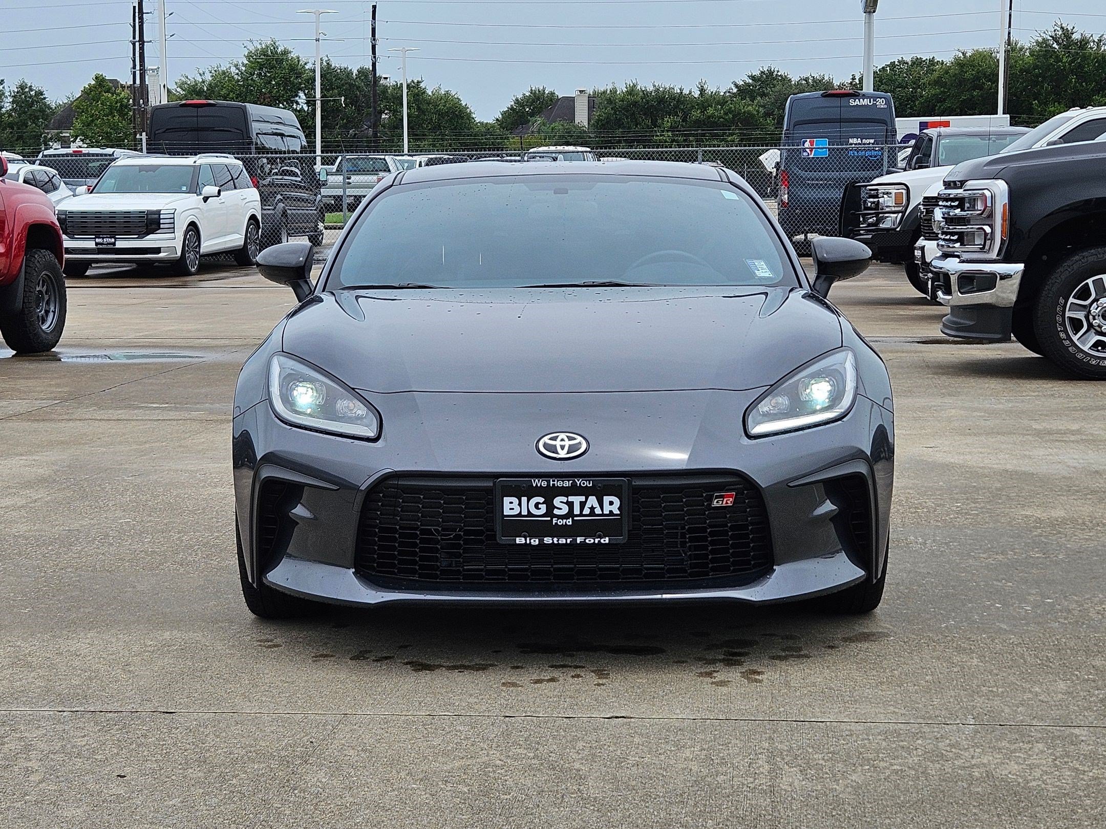 Used 2025 Toyota GR86 Premium RWD image 11