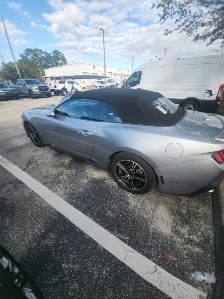 Certified 2024 Ford Mustang Premium image 10