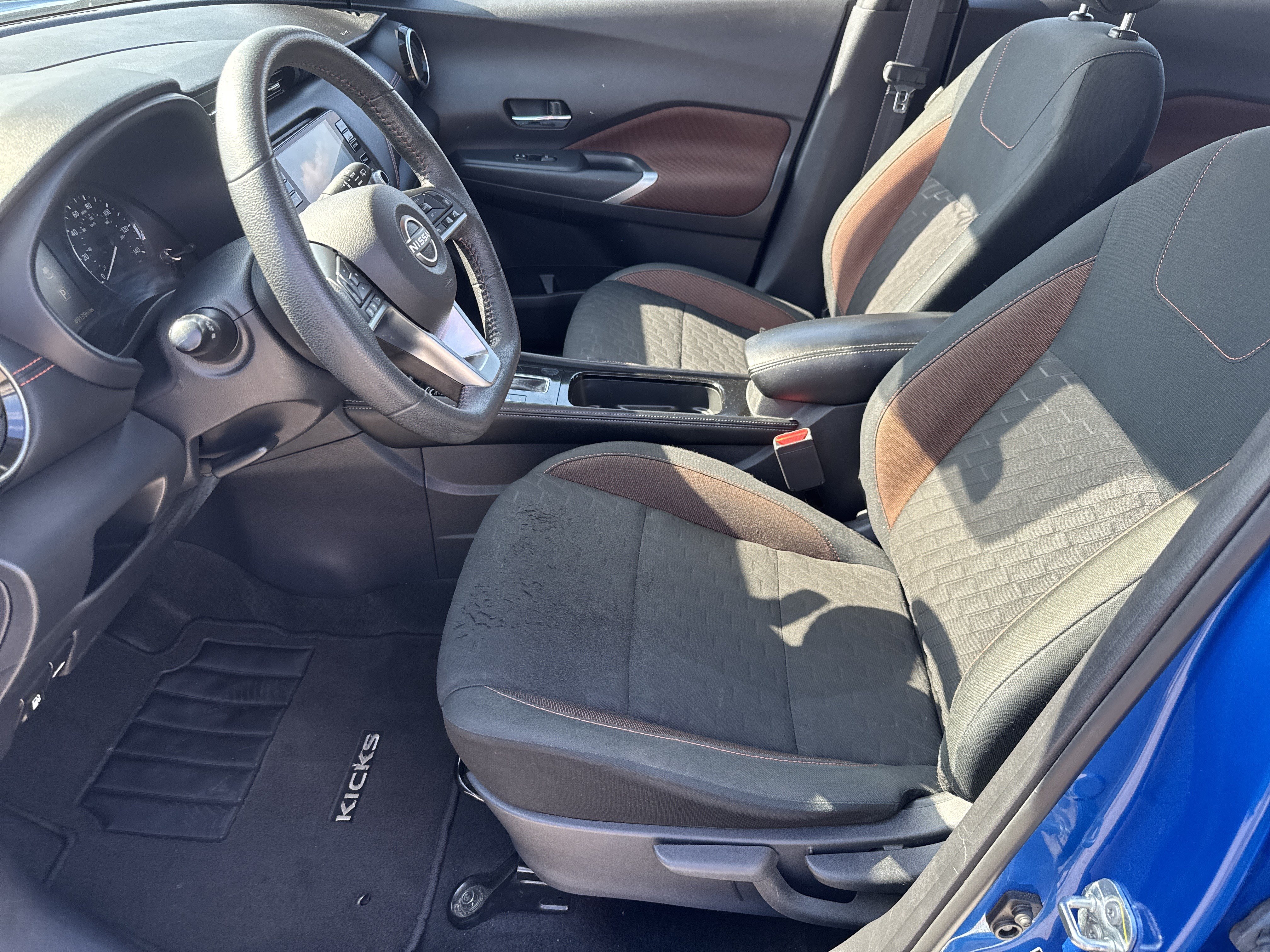 Used 2024 Nissan Kicks SR FWD image 10