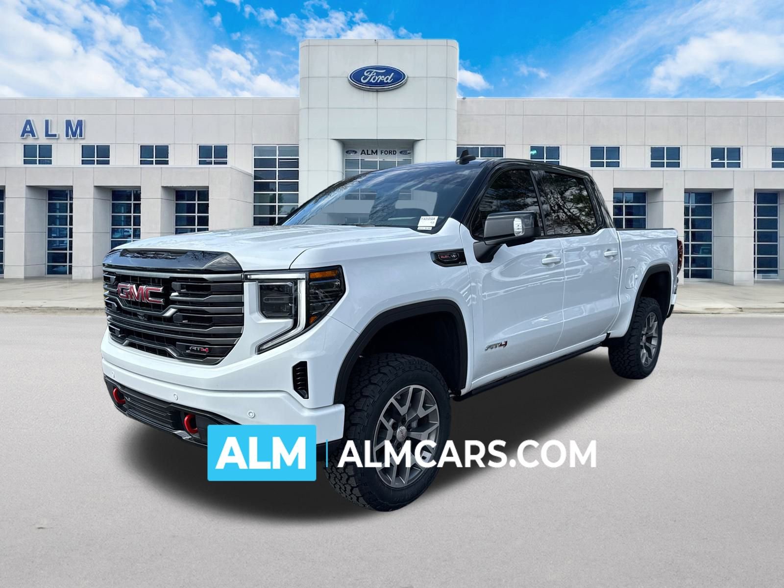 Used 2025 GMC Sierra 1500 AT4 w/ Technology Package image 1