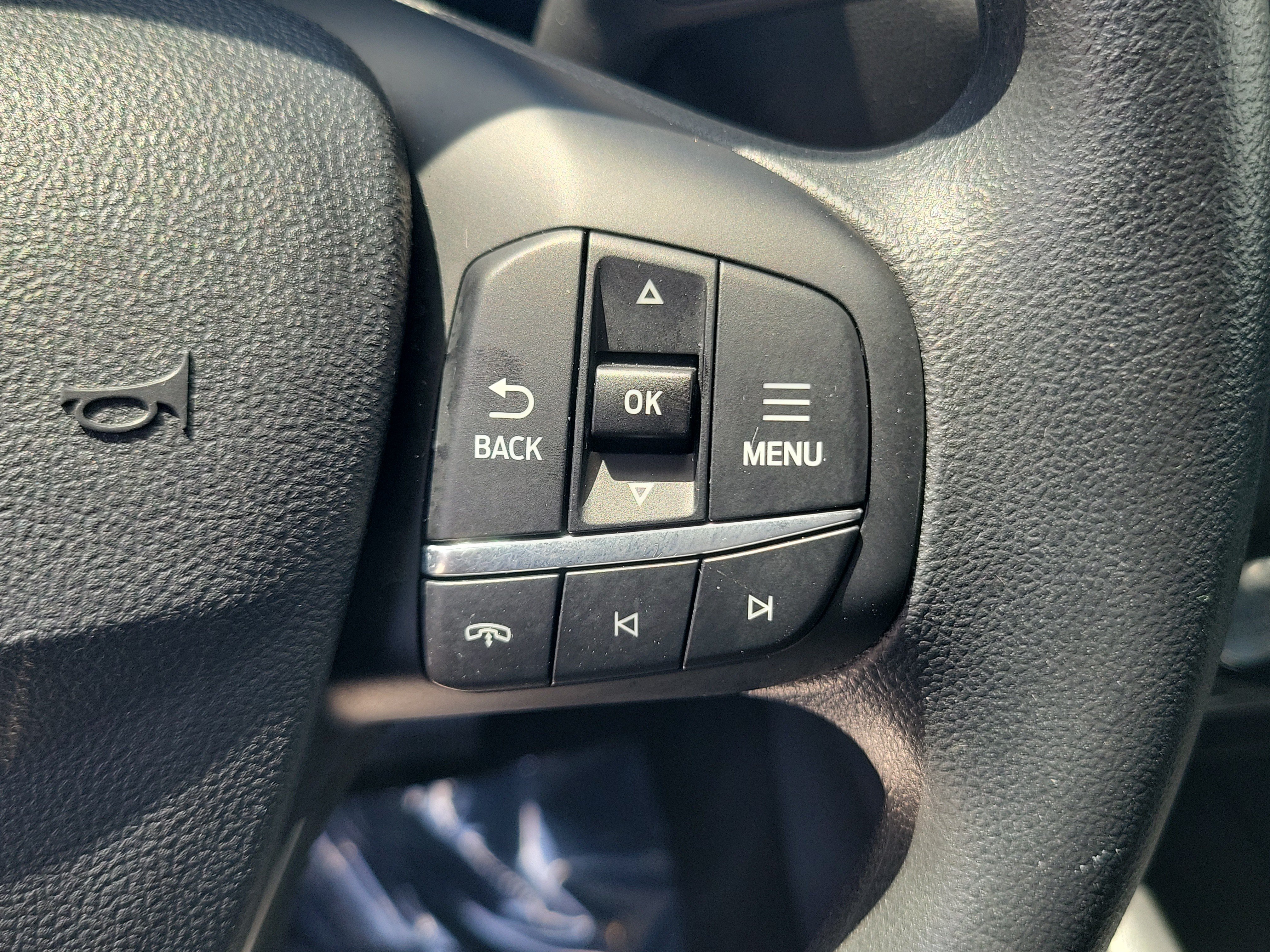 Certified 2025 Ford Escape Active w/ Tech Pack #1 FWD image 23