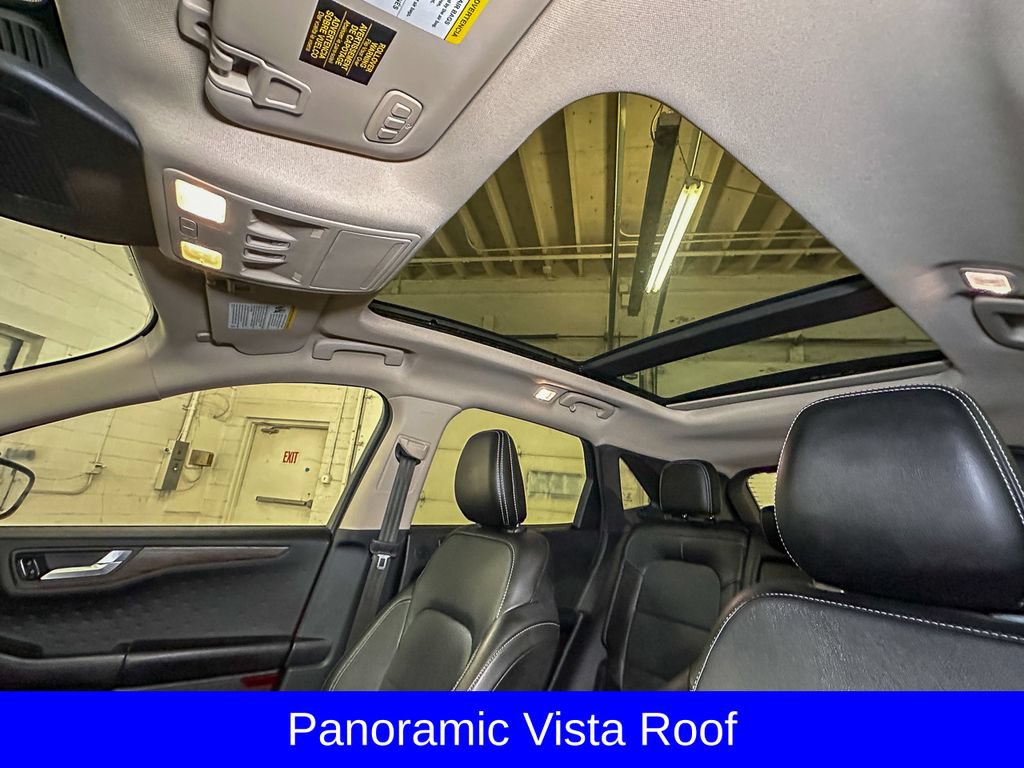 Certified 2020 Ford Escape Titanium AWD/4WD image 4