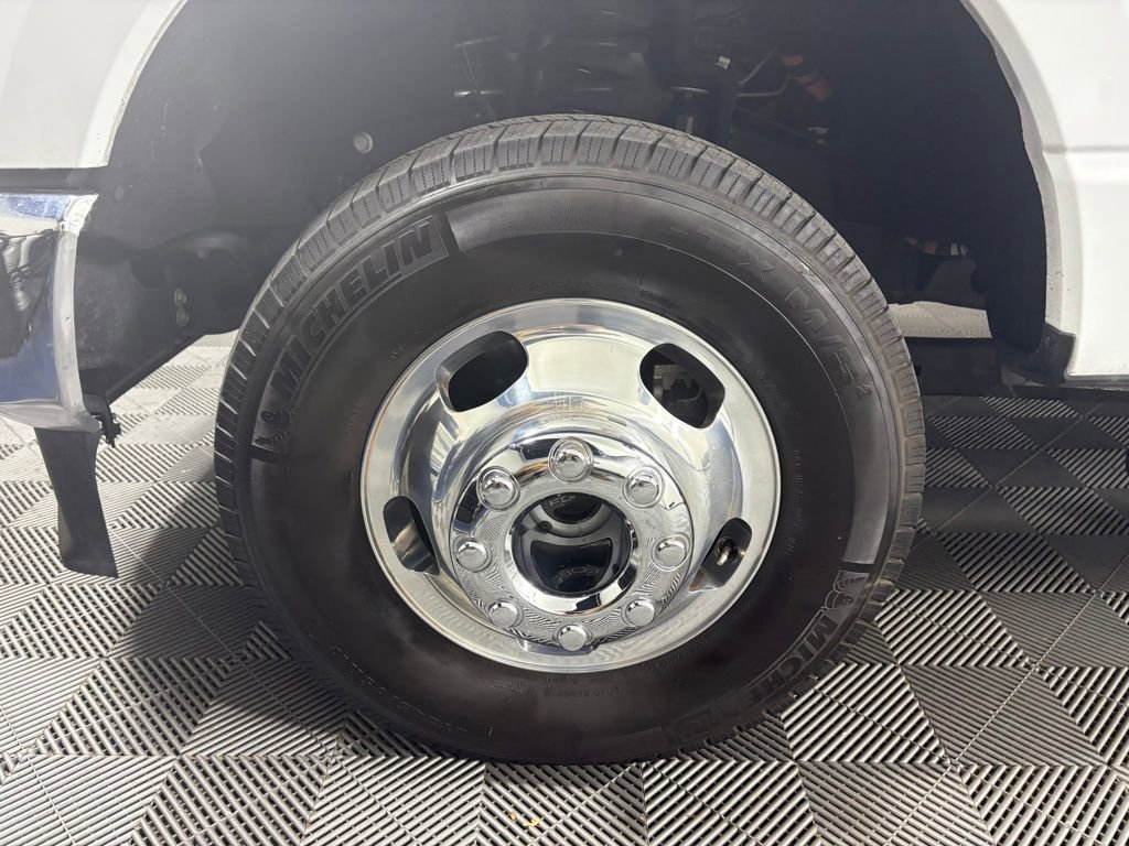 Certified 2025 Ford F350 XL w/ XL Driver Assist Package image 10
