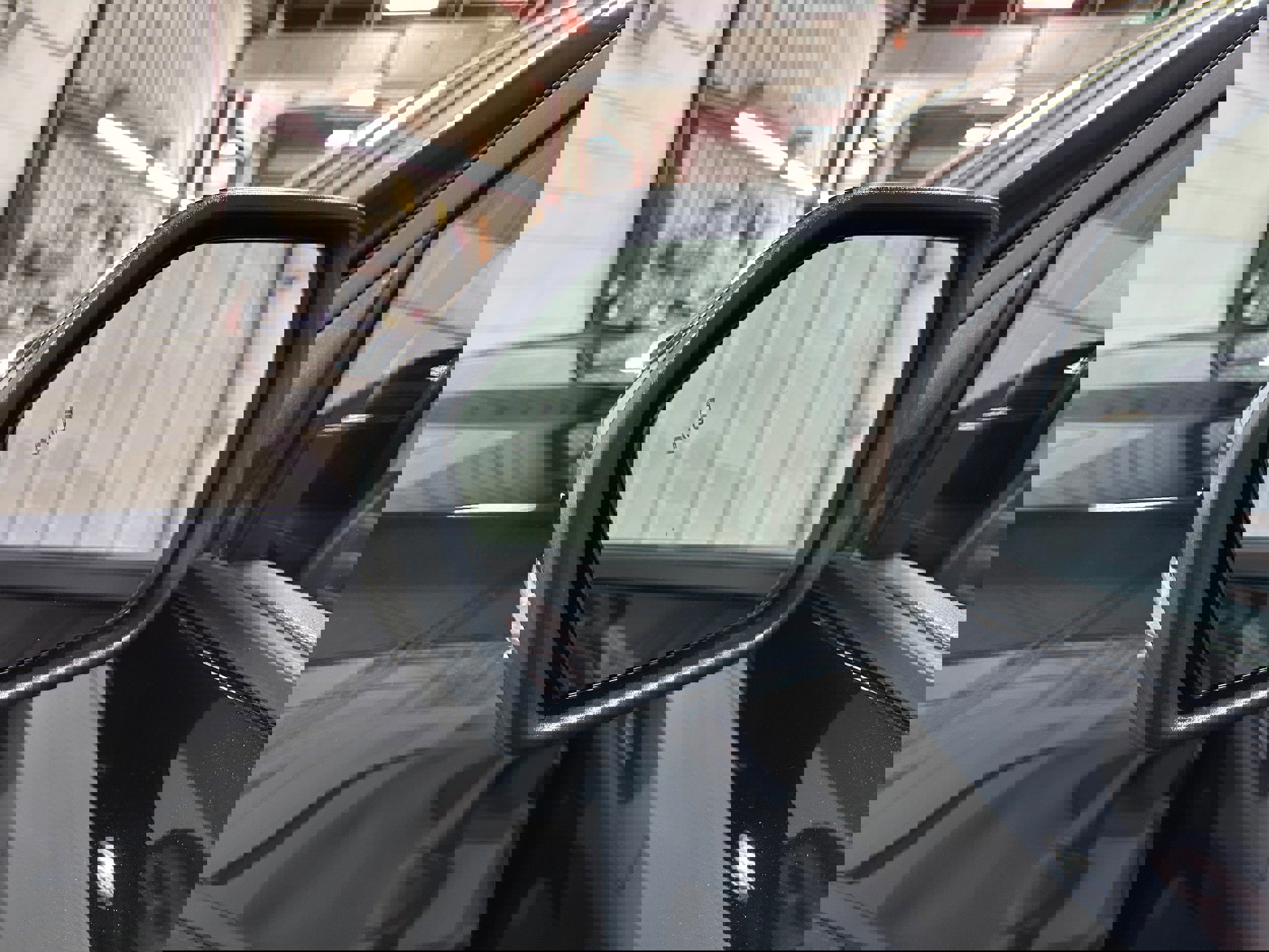 Certified 2025 Ford Explorer ST-Line image 32