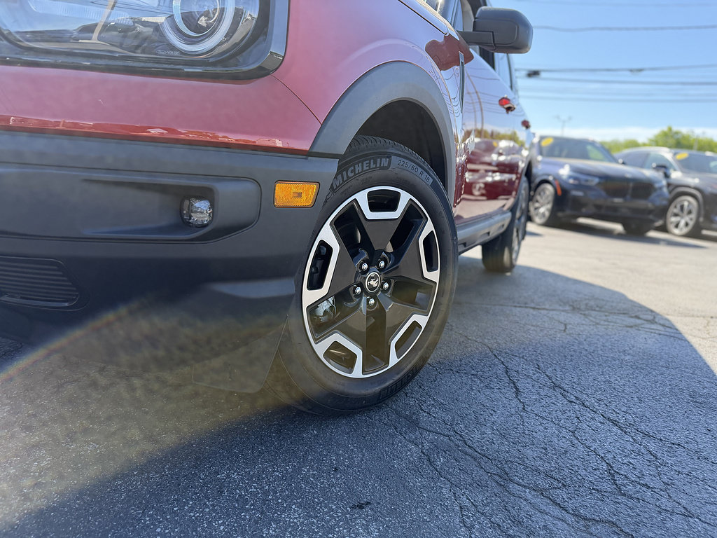 Certified 2023 Ford Bronco Sport Outer Banks AWD/4WD image 2