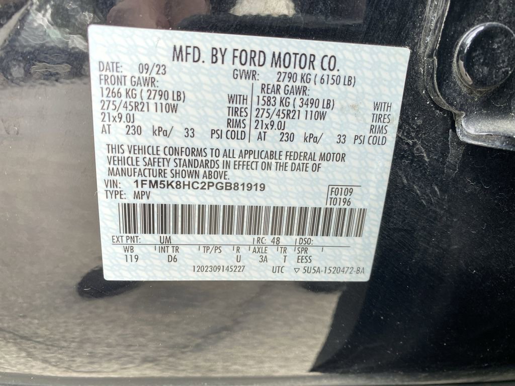 Certified 2023 Ford Explorer Platinum w/ Technology Package image 57