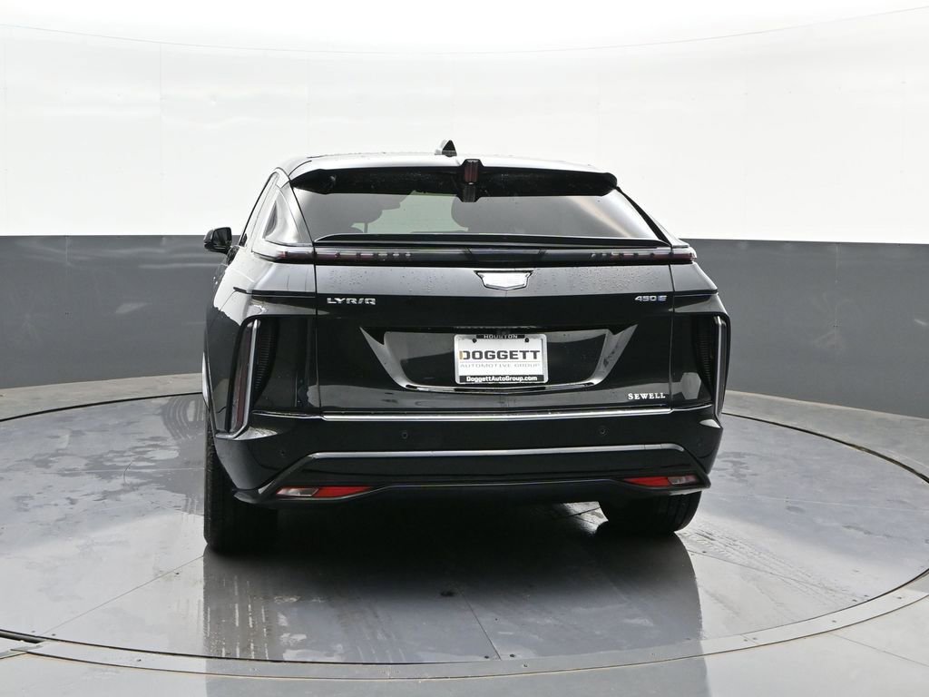Used 2024 Cadillac Lyriq Luxury w/ LPO, Floor Liner Package RWD image 8