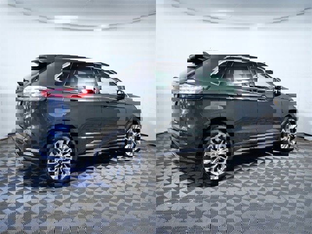 Certified 2022 Ford Edge Titanium w/ Equipment Group 301A image 8