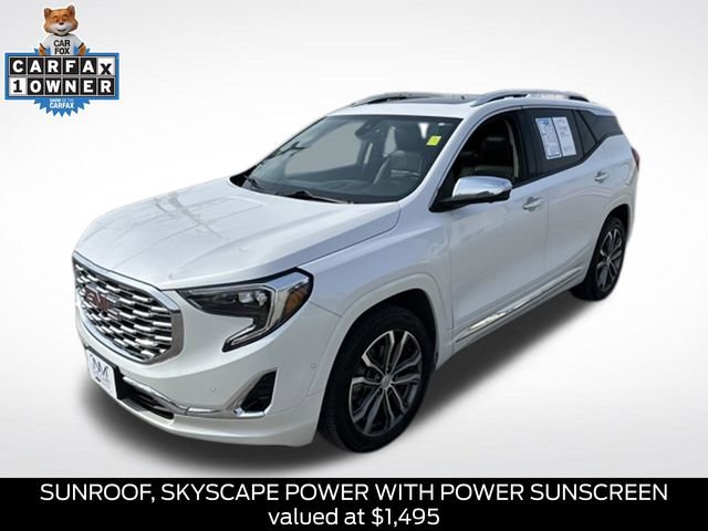 Used 2020 GMC Terrain Denali w/ Denali Premium Package AWD/4WD image 3