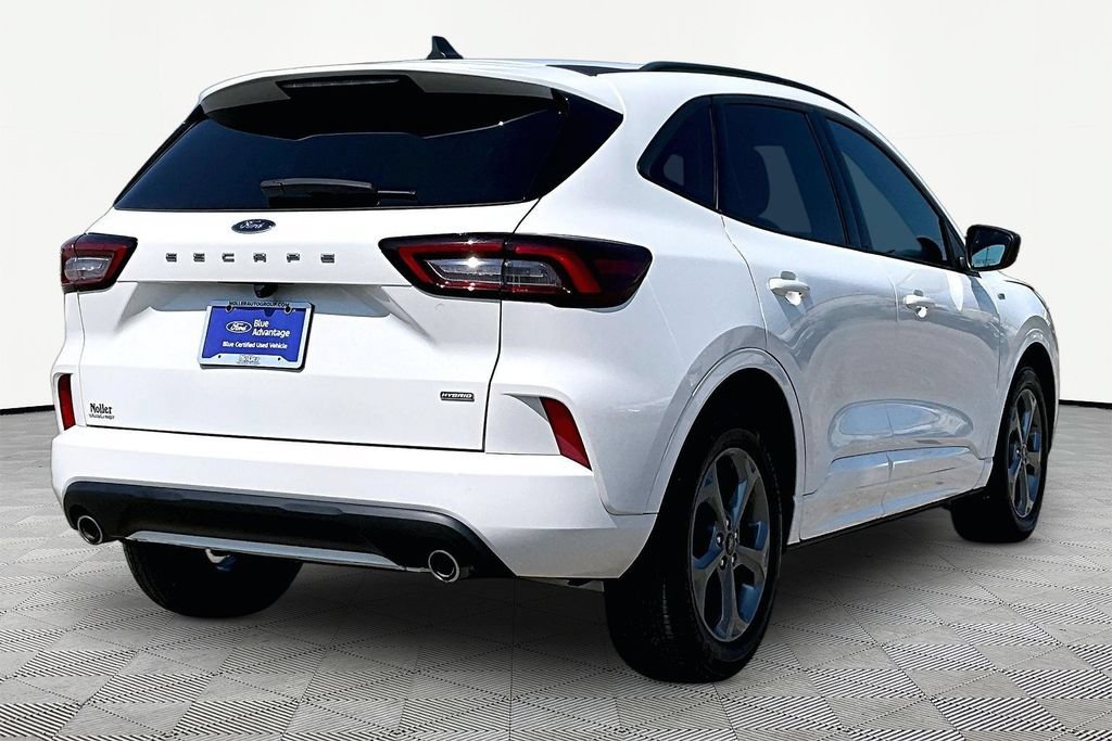 Certified 2024 Ford Escape ST-Line w/ Equipment Group 301A FWD image 2