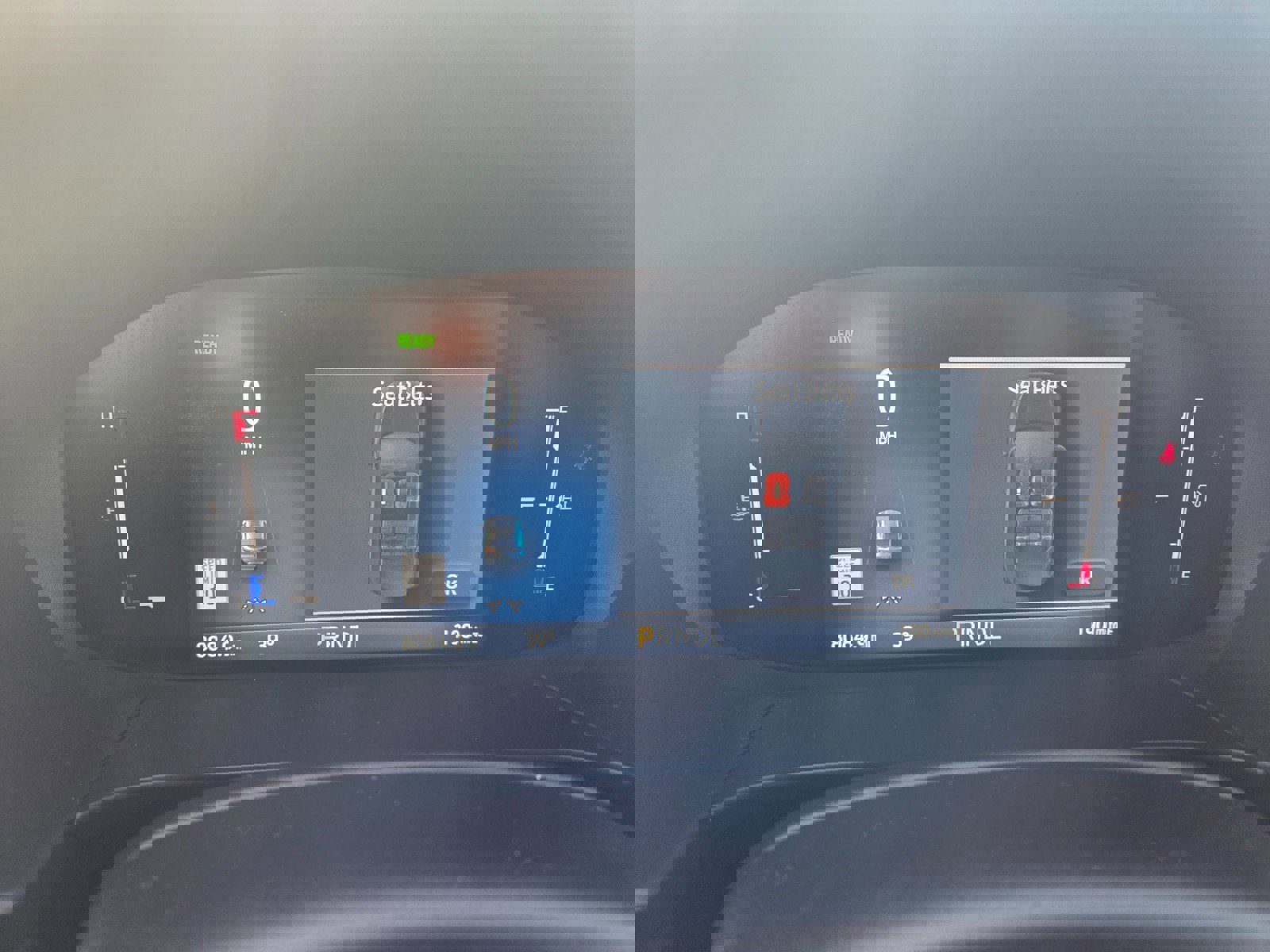 Certified 2025 Ford Escape ST-Line w/ Equipment Group 301A image 12