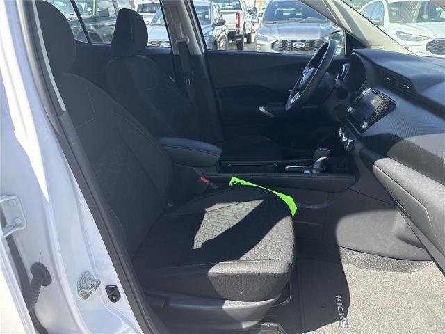 Used 2024 Nissan Kicks SV image 18