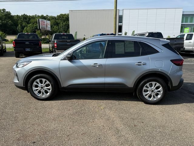 Certified 2024 Ford Escape Active AWD/4WD image 8