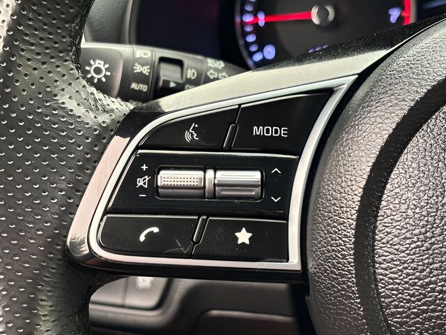 Used 2023 Kia Forte GT-Line FWD image 15