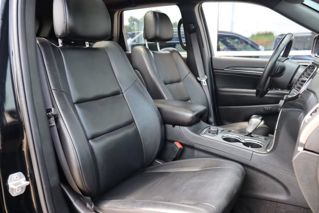 Used 2022 Jeep Grand Cherokee Limited w/ Tech Group AWD/4WD image 38