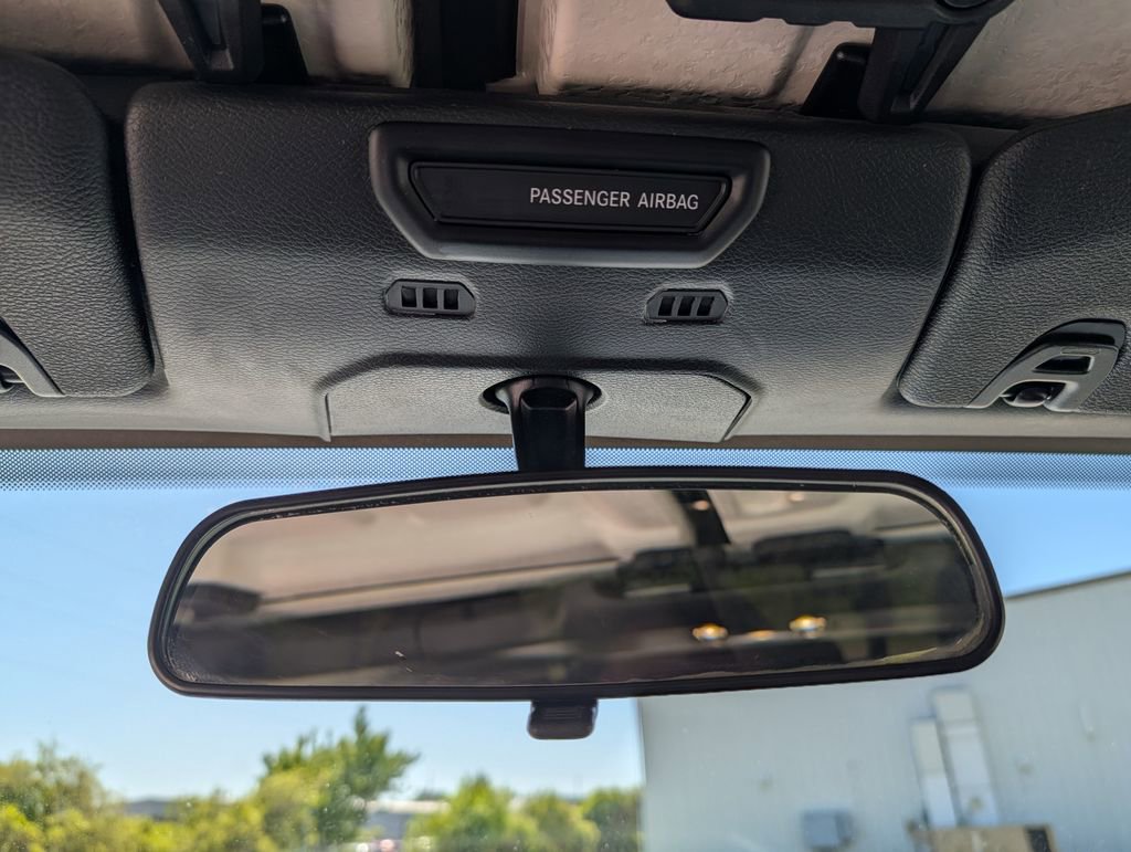 Used 2021 Jeep Gladiator Sport AWD/4WD image 17