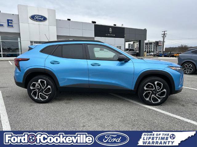 Used 2025 Chevrolet Trax RS w/ Driver Confidence Package image 3