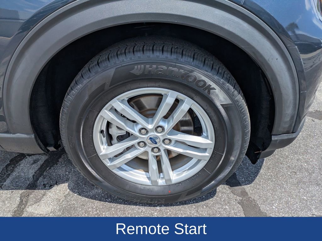 Certified 2022 Ford Explorer XLT w/ Equipment Group 202A RWD image 11