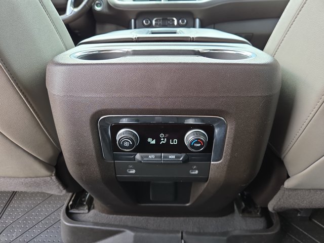 Used 2023 Chevrolet Tahoe Z71 AWD/4WD image 13