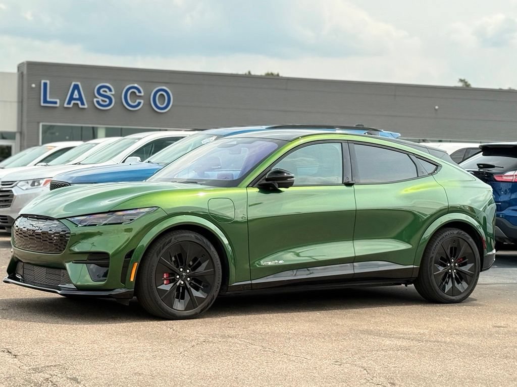 Certified 2025 Ford Mustang Mach-E GT AWD/4WD image 1