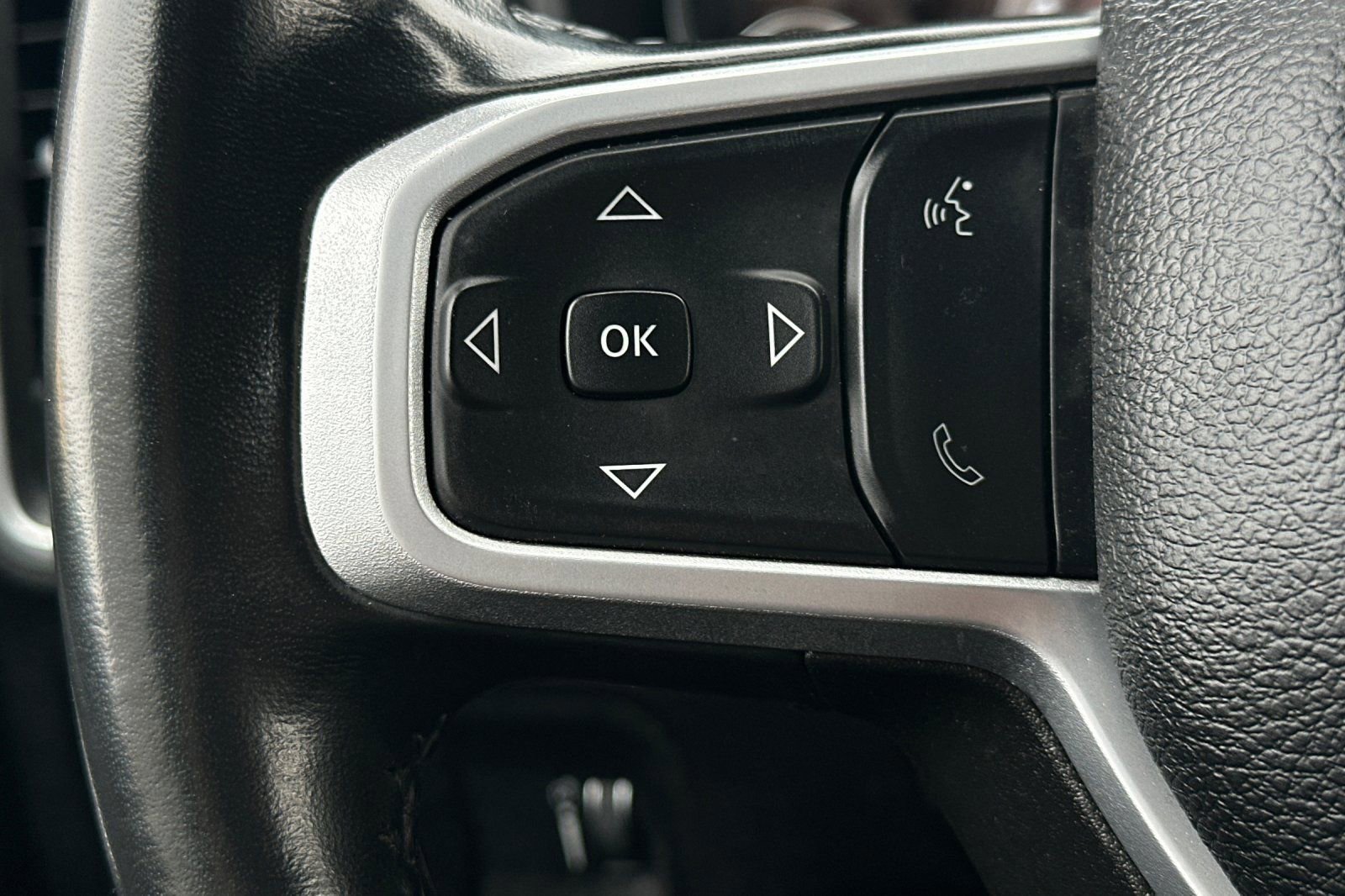 Used 2023 RAM 2500 Big Horn w/ Level 1 Equipment Group image 25