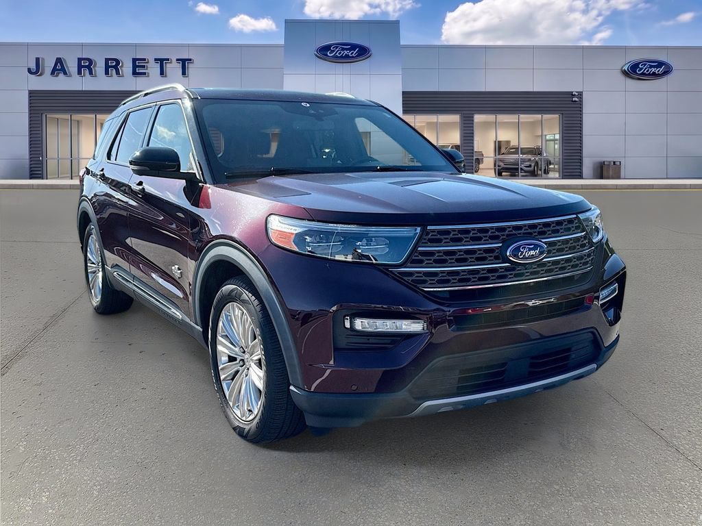 Certified 2022 Ford Explorer King Ranch w/ Class IV Trailer Tow Package RWD image 1