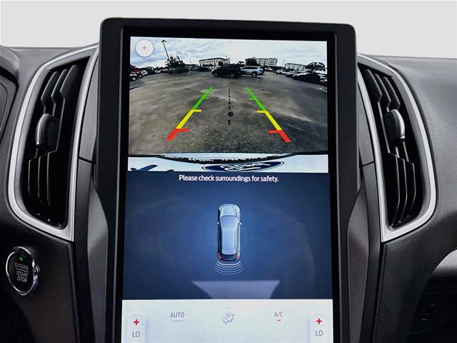 Certified 2022 Ford Edge SE w/ Black Appearance Package AWD/4WD image 14