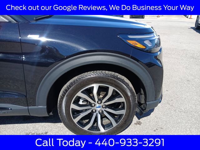 Certified 2025 Ford Explorer ST-Line AWD/4WD image 13