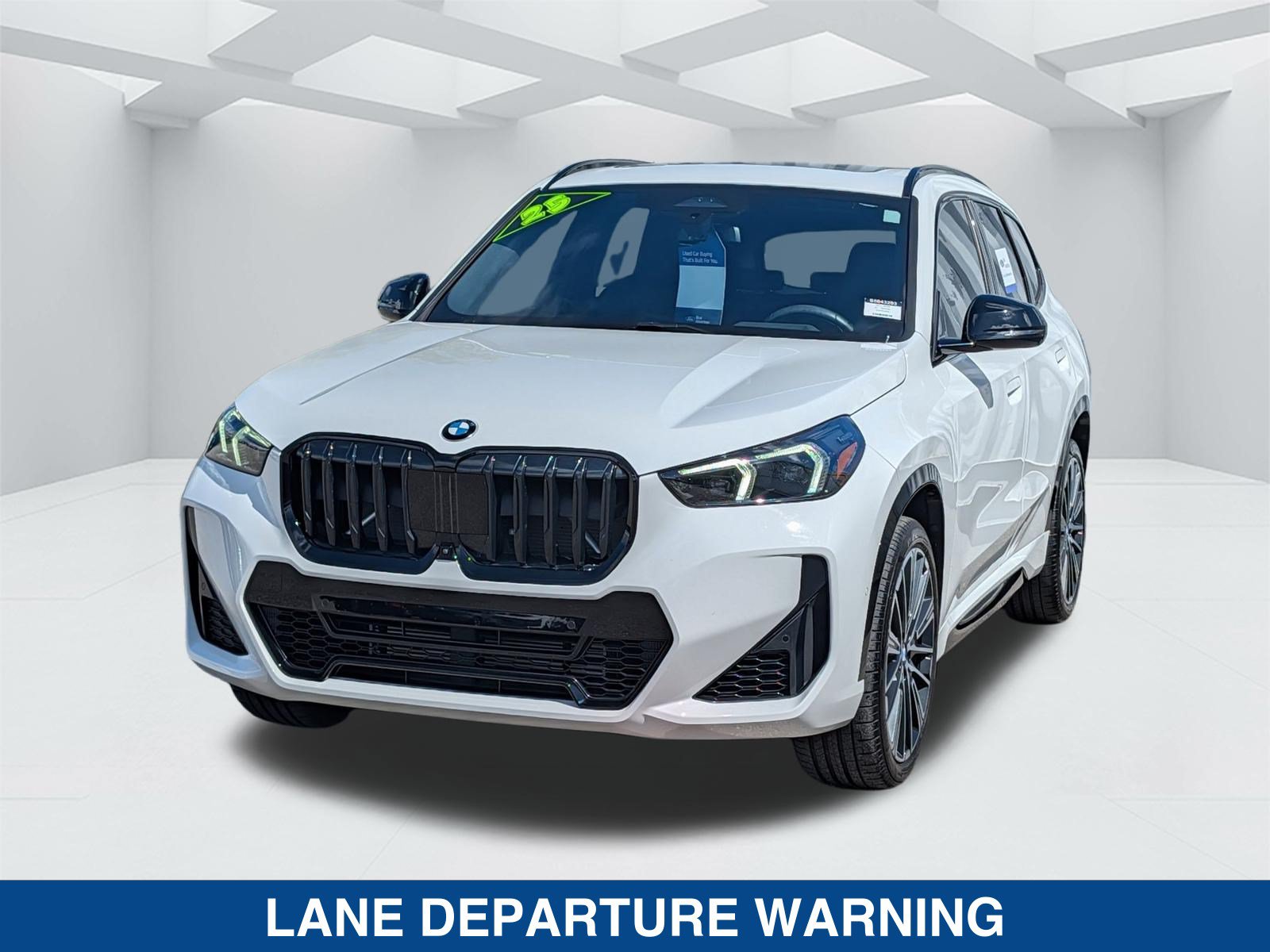 Used 2025 BMW X1 xDrive28i w/ Technology Package AWD/4WD image 8