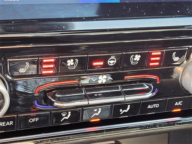 Used 2023 Jeep Grand Cherokee Summit w/ Adv Protech Group IV image 24