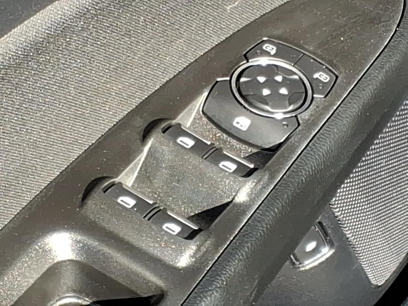 Certified 2020 Ford Fusion SE FWD image 20