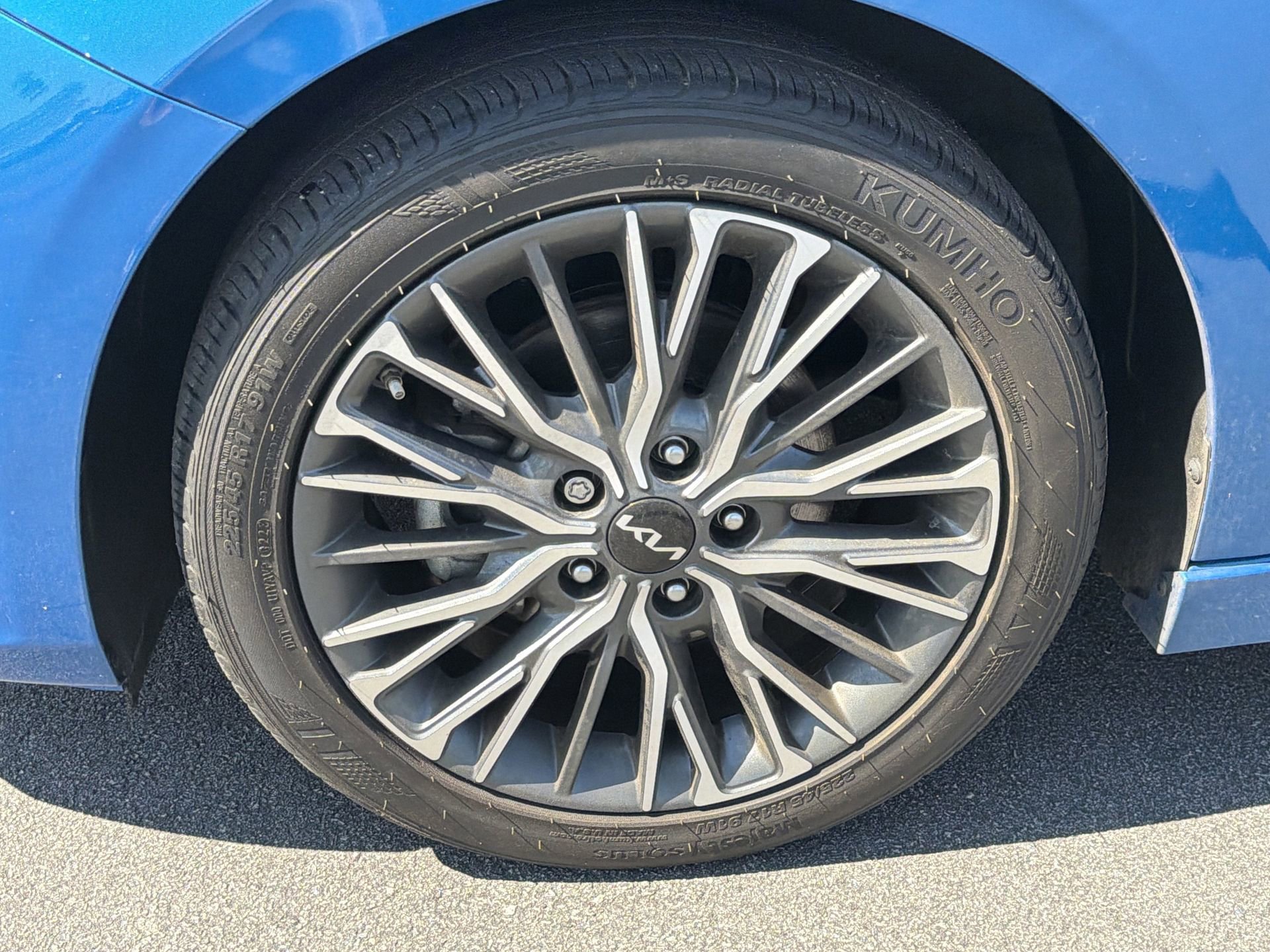 Used 2023 Kia Forte GT-Line image 19