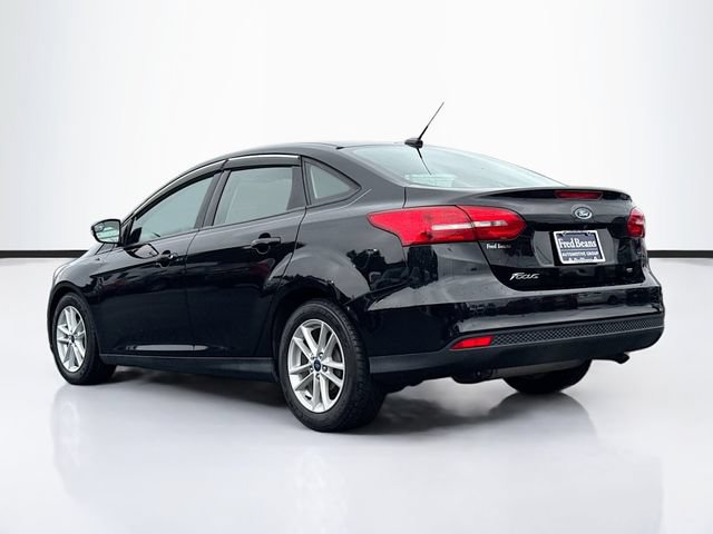 Certified 2018 Ford Focus SE w/ Cold Weather Package FWD image 8