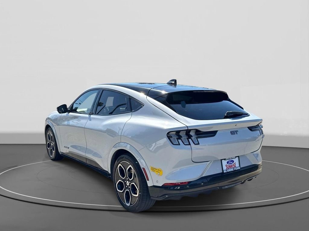 Certified 2022 Ford Mustang Mach-E GT AWD/4WD image 6