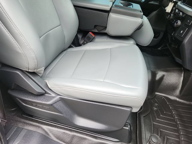 Certified 2024 Ford F550 4x4 SuperCab Super Duty image 16
