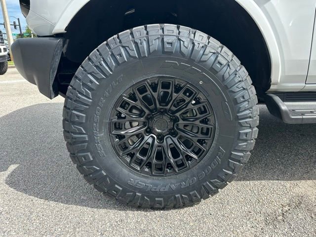 Certified 2025 Ford Bronco Outer Banks AWD/4WD image 31