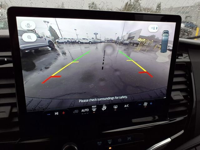 Certified 2024 Ford Transit 350 XLT RWD image 17