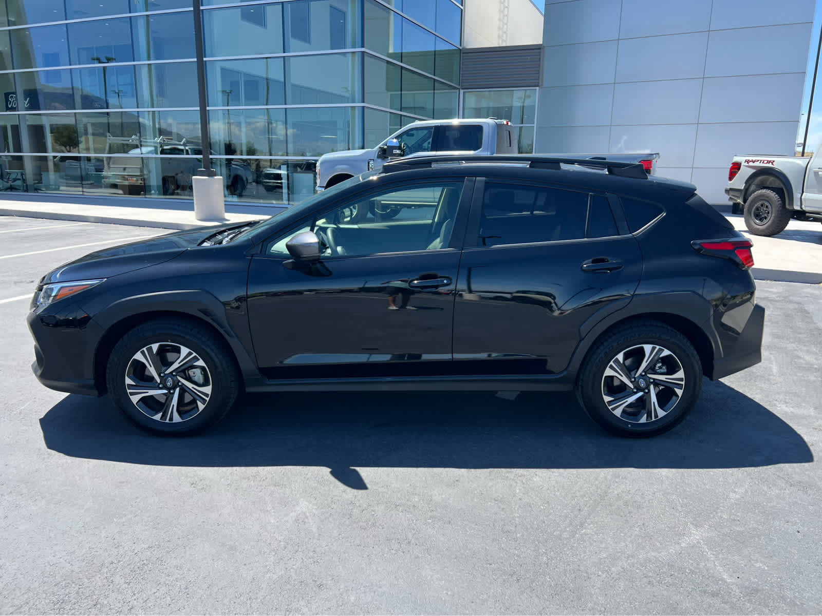 Used 2024 Subaru Crosstrek 2.0i Premium AWD/4WD image 12