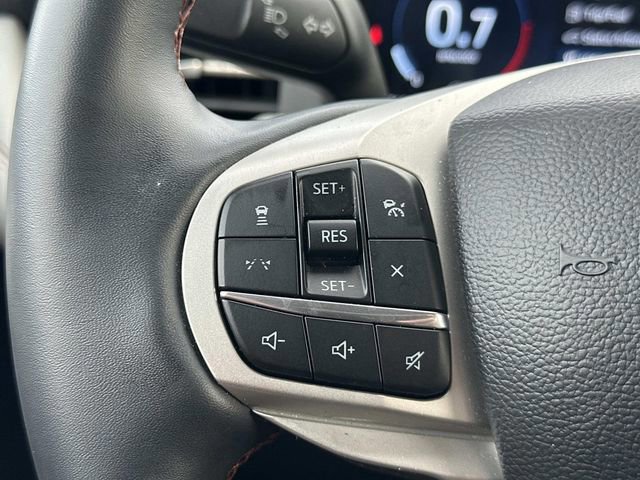 Certified 2025 Ford Explorer Active w/ Active Comfort Package image 27