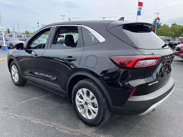Certified 2023 Ford Escape Active w/ Tech Pack #1 FWD image 5