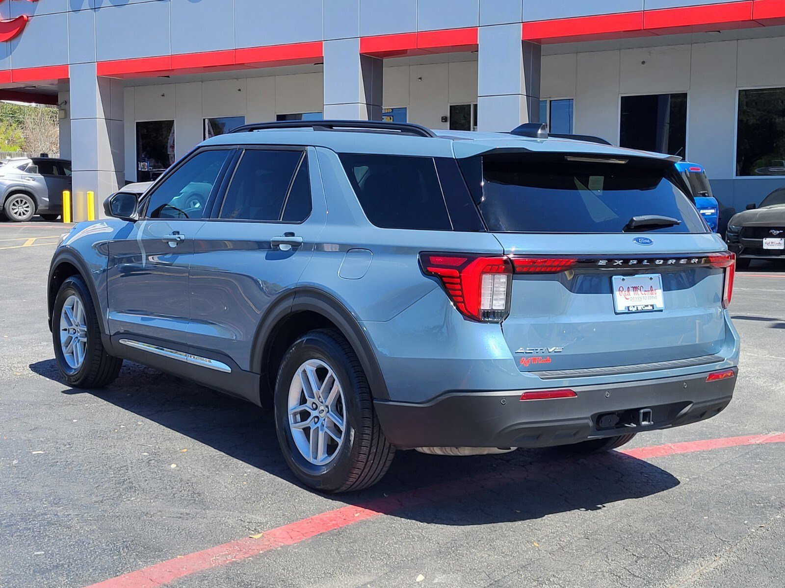 Certified 2025 Ford Explorer Active image 5