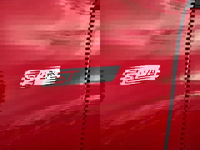 Certified 2023 Ford Escape ST-Line Select w/ Tech Pack #2 image 4