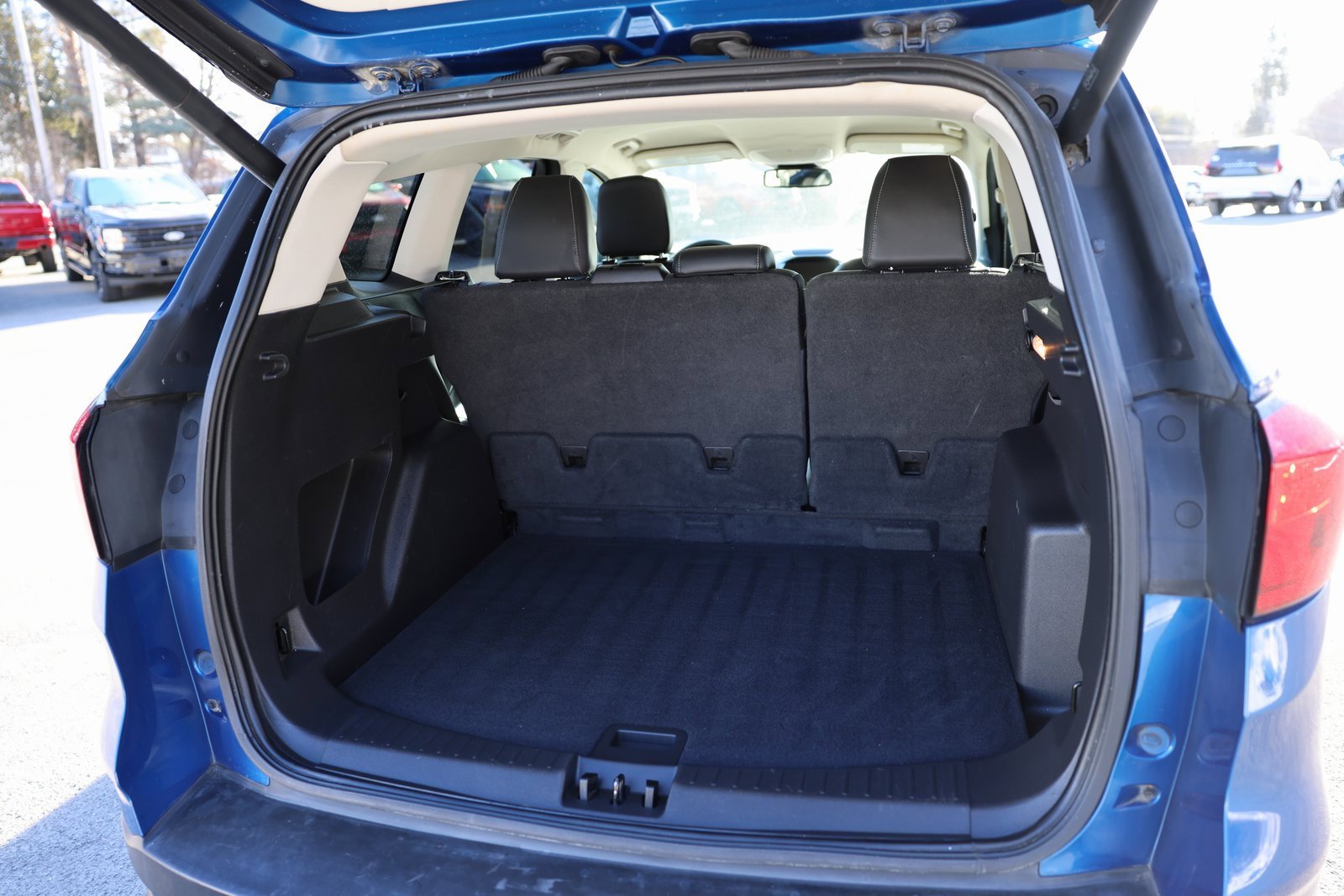 Certified 2019 Ford Escape SEL image 13