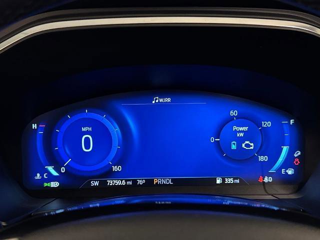 Certified 2022 Ford Escape Titanium image 23